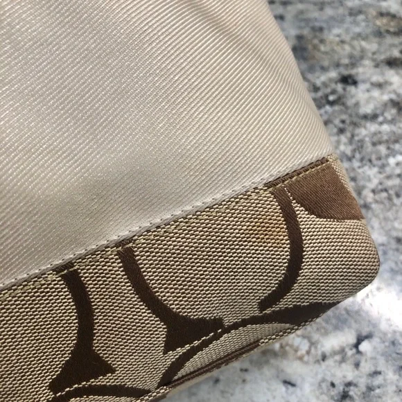 Tan and Brown Coach Signature C Tote Bag - Picture 10 of 10
